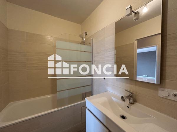 Location Appartement 2 pièces 47.35 m² - 17 PLACE NAPOLEON III Brest 29200