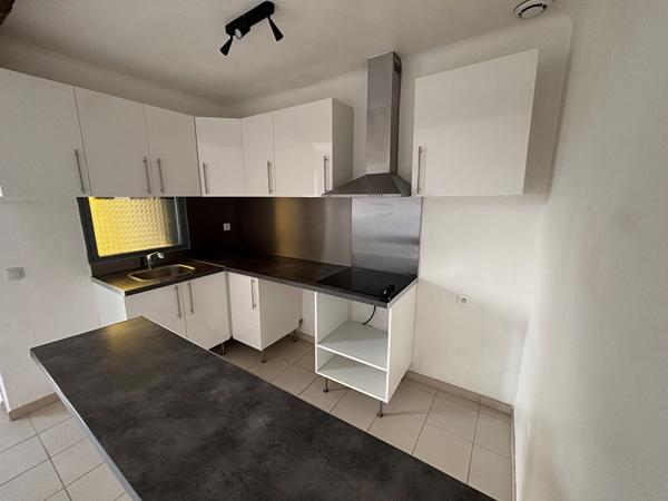APPARTEMENT T2 L'ISLE SUR LA SORGUE 37.61m² AVEC PARKING