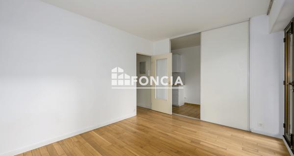 À vendre Studio 27.14 m² - Bourg-la-reine 92340