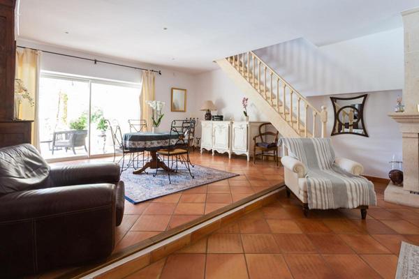 Maison Avignon 9 pièce(s) 267 m2     780 000