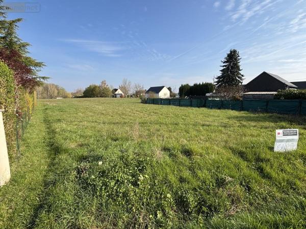 Terrain à Batir à vendre à Ambillou dans l'Indre-et-Loire (37340), ref : 37107-48
