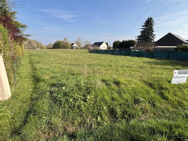 Terrain à Batir à vendre à Ambillou dans l'Indre-et-Loire (37340), ref : 37107-48