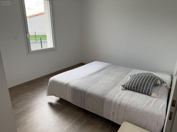 Pavillon à vendre à La Crèche dans les Deux-Sèvres (79260), ref : 14063