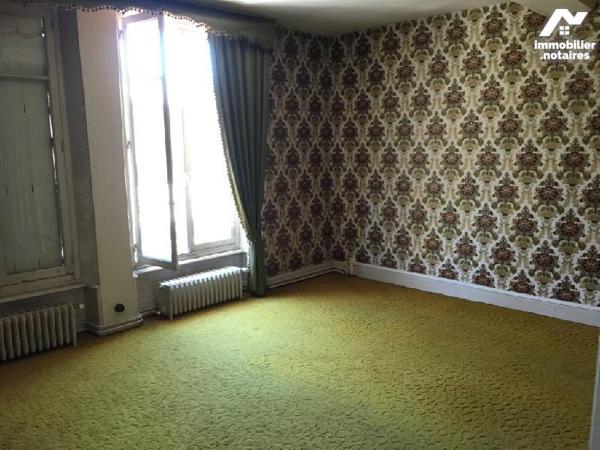 ACHAT : IMMEUBLE - Villaines La Juhel - Mayenne (53)