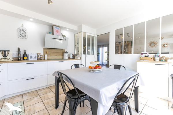 Maison à vendre |  Lons |  5 pièces | 147 m²