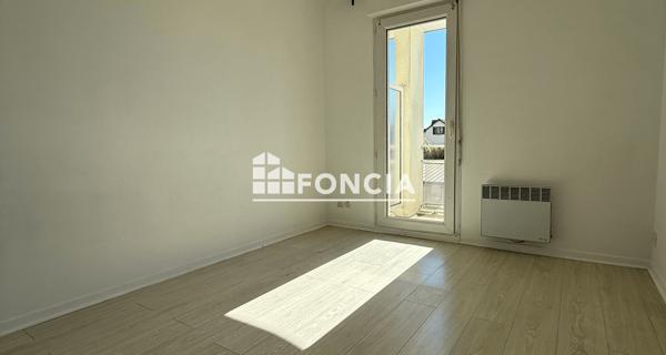 À vendre Appartement 2 pièces 41 m² - Pontault-combault 77340