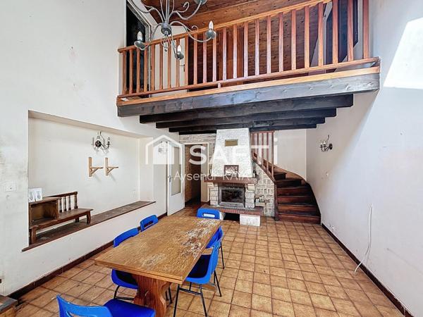 Bien rare à la vente