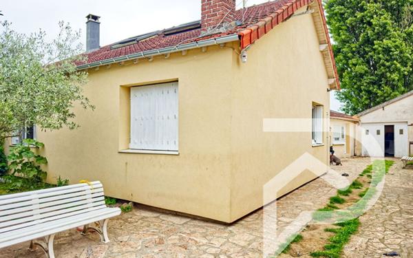 Maison à vendre    3 pièces •  Persan