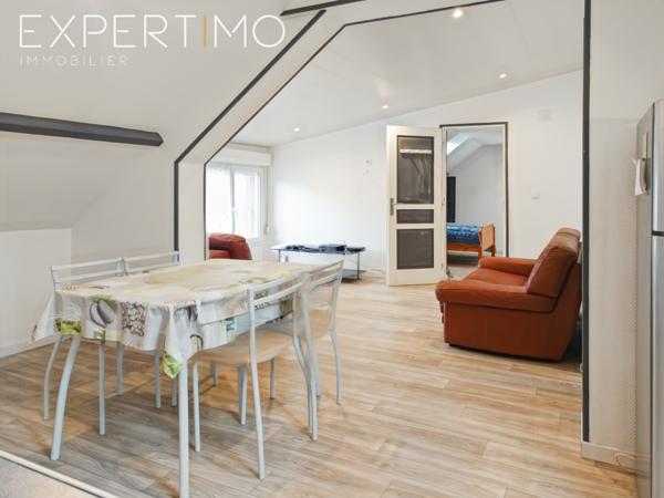 Rue (80120) Bien actuellement sous offre acceptée : Ensemble immobilier – 3 appartements et 3 garages, loués à l’année – R