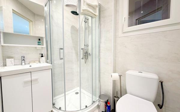 Maison à vendre    4 pièces • 73 m2 Cannes