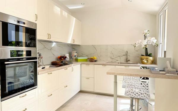 Maison à vendre    4 pièces • 73 m2 Cannes