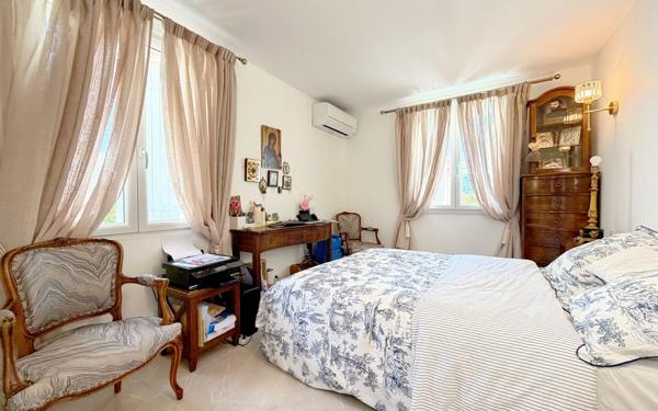 Maison à vendre    4 pièces • 73 m2 Cannes