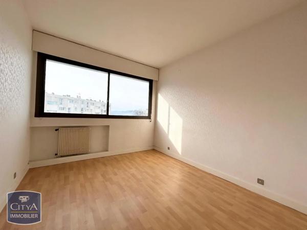 Appartement à louer 2 pièces 41.49m² Pau (64000)