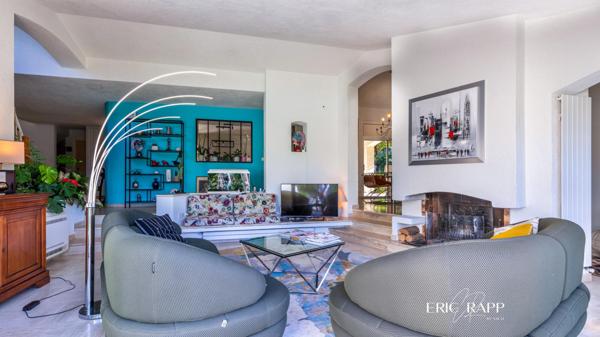 Très belle maison d'architecte sur plus de 3000 m² de terrain