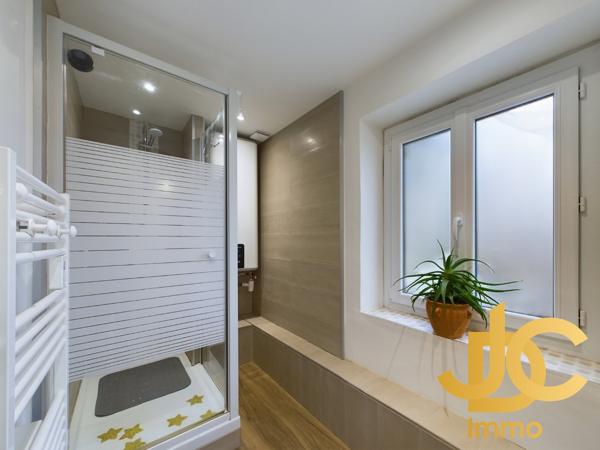 Maison de village à ISOLA (06420)