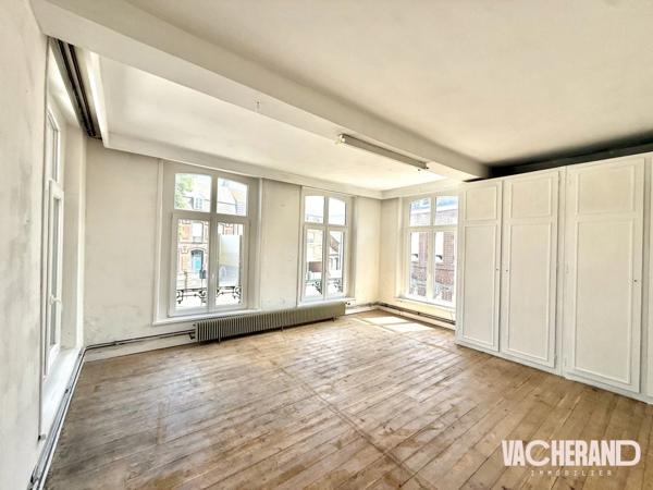 IMMEUBLE DE RAPPORT HYPER CENTRE DE WORMHOUT