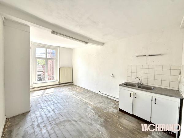 IMMEUBLE DE RAPPORT HYPER CENTRE DE WORMHOUT