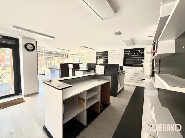 IMMEUBLE DE RAPPORT HYPER CENTRE DE WORMHOUT