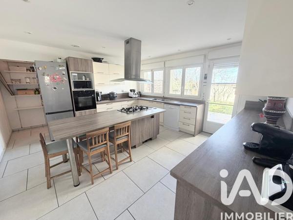 Maison à vendre 6 pièces 142 m² Bourges