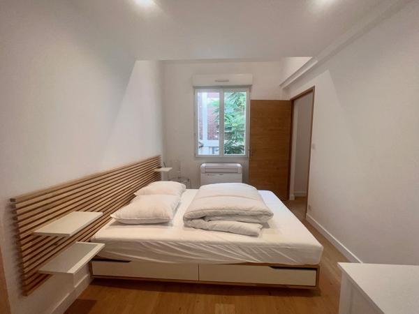 SECTEUR CATHEDRALE - MAISON AVEC GARAGE EN HYPER CENTRE