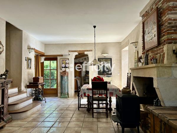 Maison 10 pièces - 232 m² Exclusivité efficity