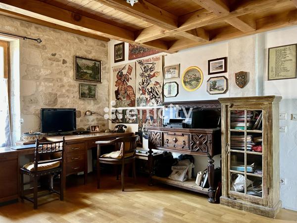 Maison 10 pièces - 232 m² Exclusivité efficity