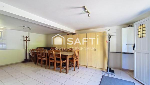 Maison 3 chambres sur sous sol améngé, 611 m2 de terrain