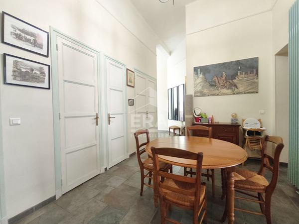 Appartement 4 pièces A VENDRE INTRA-MUROS