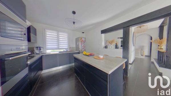 Maison à vendre 7 pièces 148 m² Saint-Pierre-du-Perray