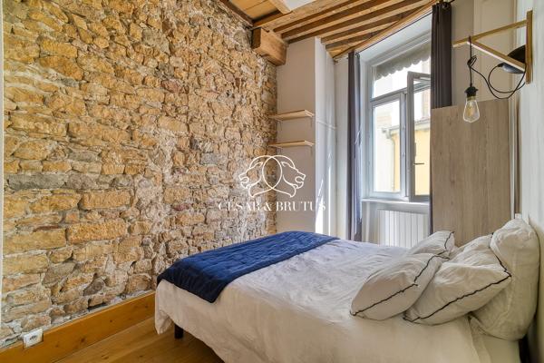 T2 de 31 m² avec cachet & vue panoramique – Lyon 1er Opéra