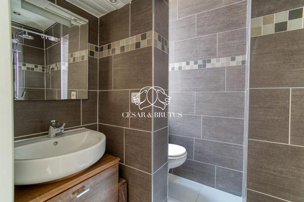 T2 de 31 m² avec cachet & vue panoramique – Lyon 1er Opéra