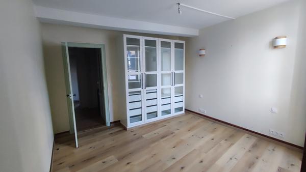 Oloron-Sainte-Marie (64400) MAISON DE VILLE RENOVEE DANS QUARTIER HISTORIQUE