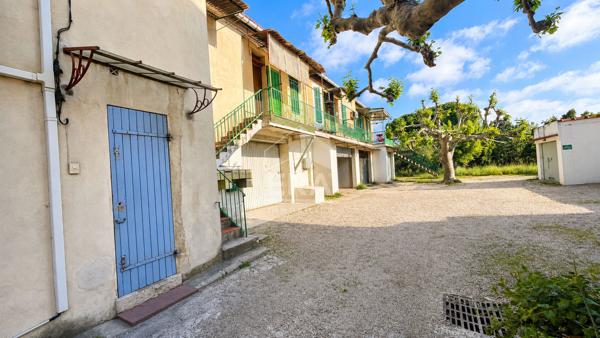 LES PENNES MIRABEAU - LA GAVOTTE - Parking / box à vendre 36 m2
