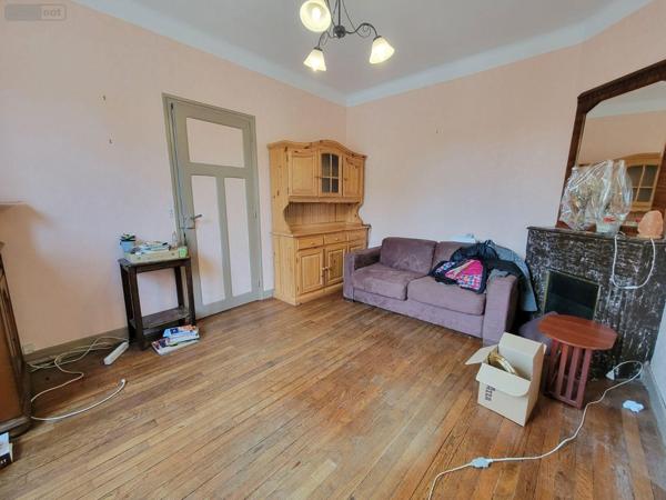 Maison de ville à vendre à Châteaudun dans l'Eure-et-Loir (28200), ref : RCS/842