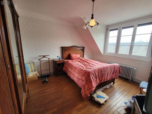 Maison de ville à vendre à Châteaudun dans l'Eure-et-Loir (28200), ref : RCS/842