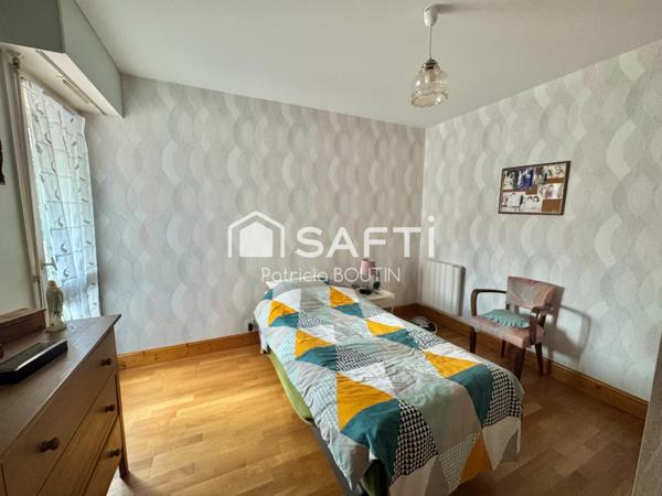 APPARTEMENT 2 CHAMBRES + CAVE ET PLACE DE PARKING COUVERTE A NIORT !