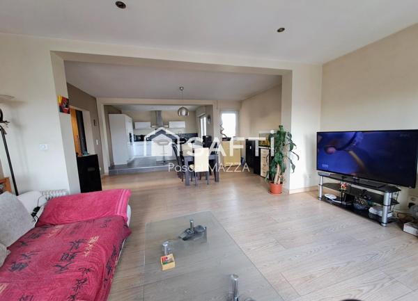 Superbe logement  4p de 99m² avec vue magnifique sur Mulhouse et les Vosges, en plein centre-ville