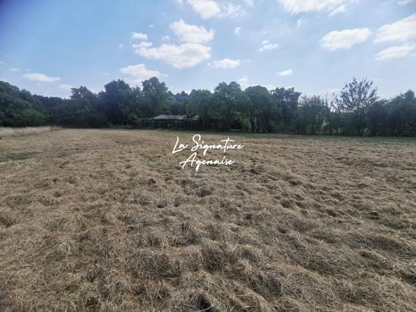 TERRAIN CONSTRUCTIBLE 1035M² SUR PRES DE 3000M² DE PARCELLE