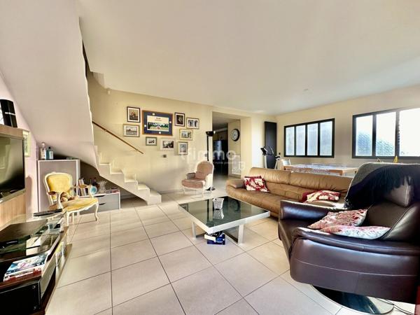 Villemomble- Maison 8P- 145m2/5CH- Garage- Terrain 560m2