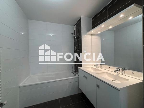 À vendre Appartement 3 pièces 68 m² - Caluire-et-cuire 69300