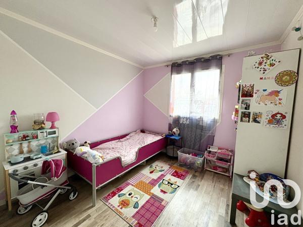 Maison 5 pièces de 95 m² à Villeneuve-Tolosane (31270)