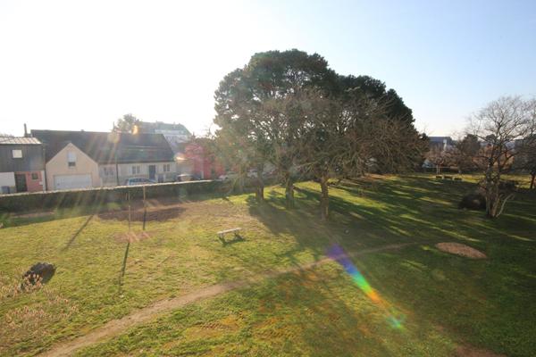 A VENDRE NANTES ZOLA appartement 2 chambres avec terrasse et stationnement