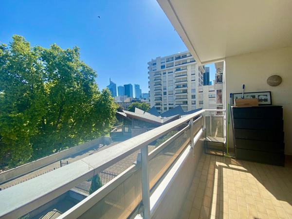 Appartement Courbevoie 4 pièce(s) 73 m2