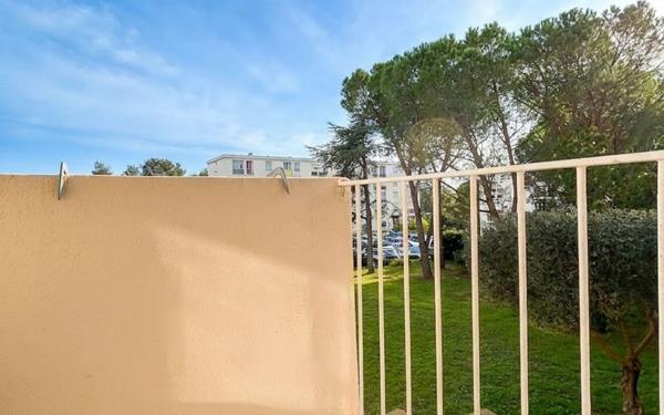 Appartement à vendre    3 pièces • 53 m2 Sète