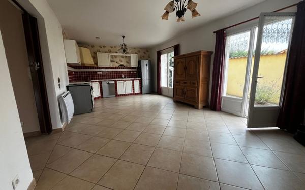 Maison à louer    3 pièces •  Puimoisson