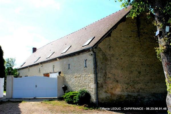 Villedieu les poêles : Longère de 145 m2 avec dépendance sur 12500 m2 de terrain