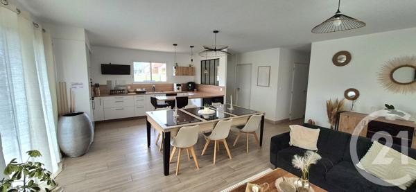 Maison à vendre  5 pièces - 104,20 m2 LOUHANS - 71