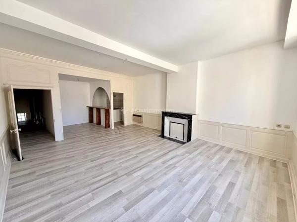 Location                                                      Appartement
                        
                     2 pièces                      68 m2                     à Neufchâteau