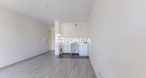 À vendre Studio 25.8 m² - Ris-orangis 91130