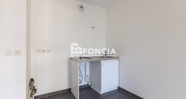 À vendre Studio 25.8 m² - Ris-orangis 91130